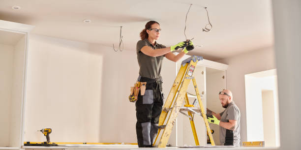 Best Affordable Emergency Electrician  in Claude, TX